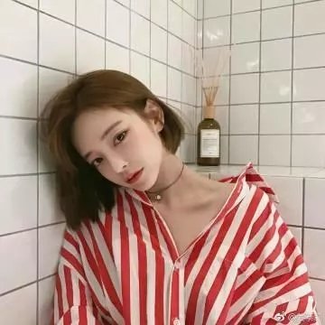 双层公寓：都会男女配图